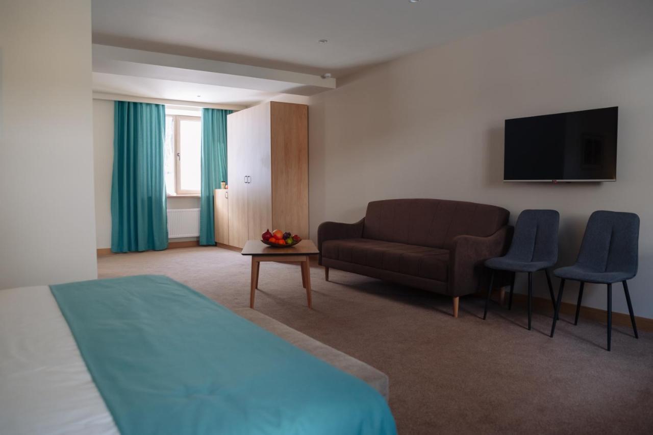 Apricot Aghveran Resort エクステリア 写真