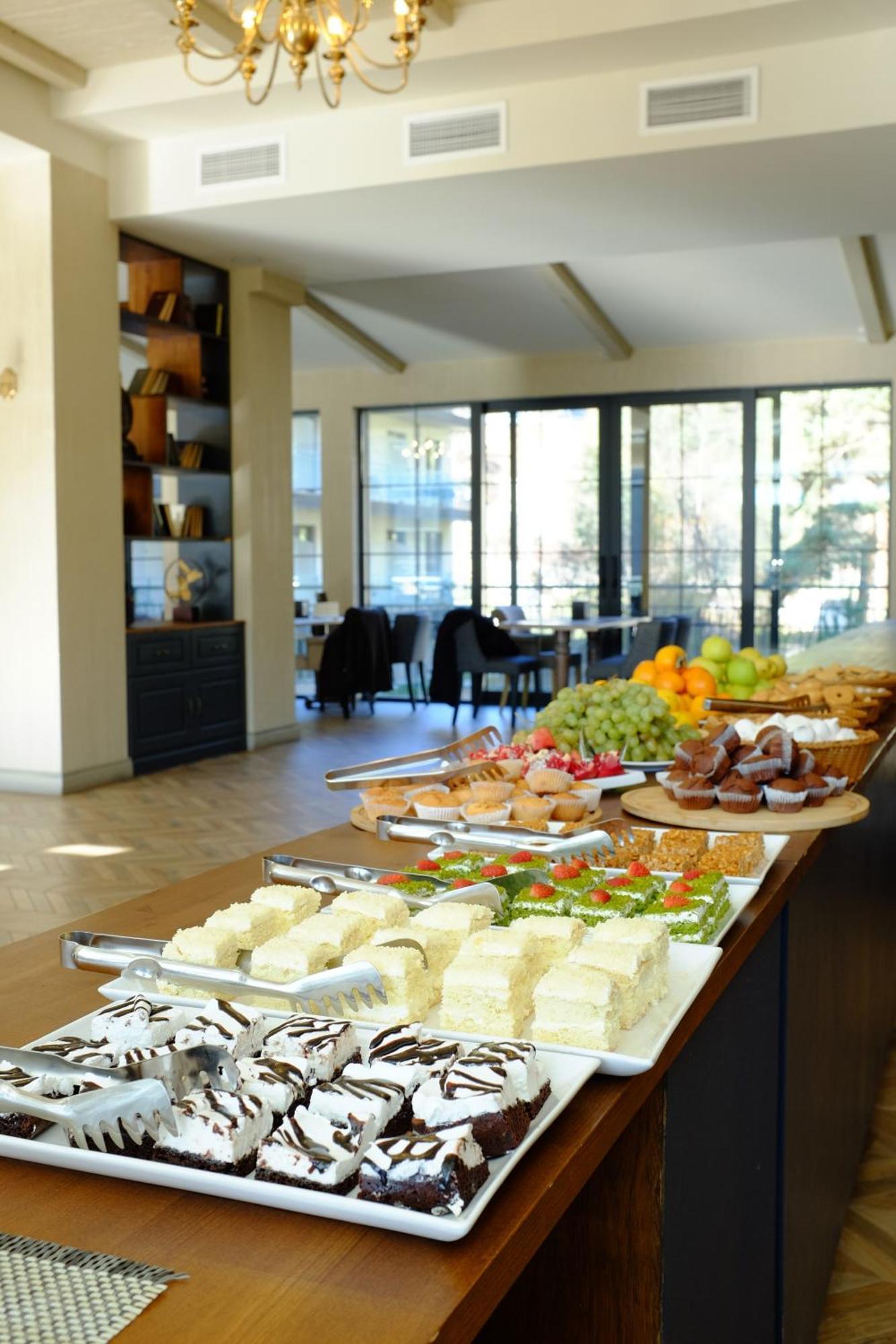 Apricot Aghveran Resort エクステリア 写真